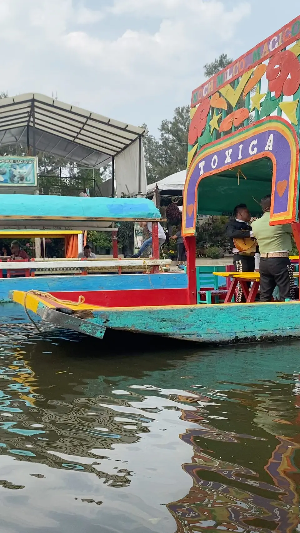 Xochimilco in Mexico-Stad: trajinera varen (en wat je over prijzen moet weten)