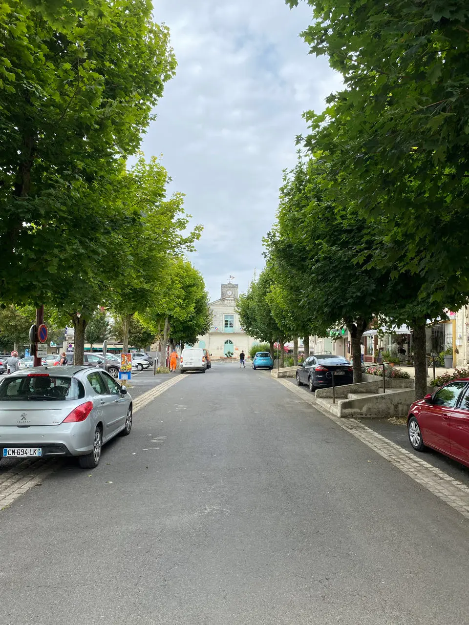 Mirebeau