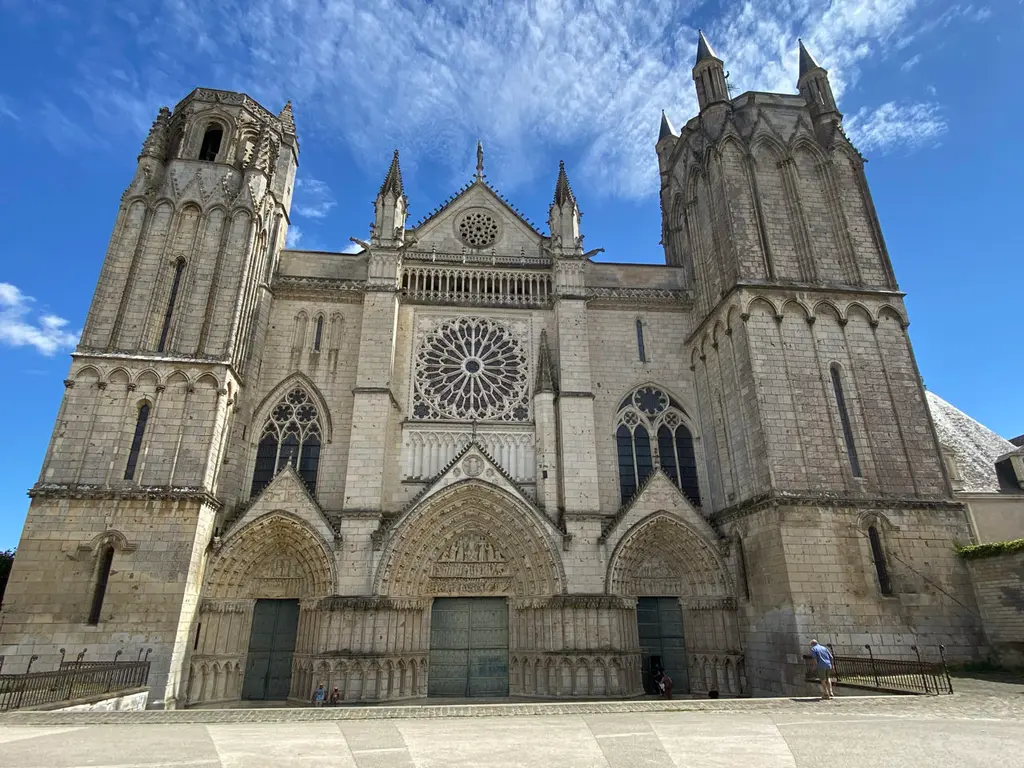 Poitiers: archief uit mijn Frankrijk-reis