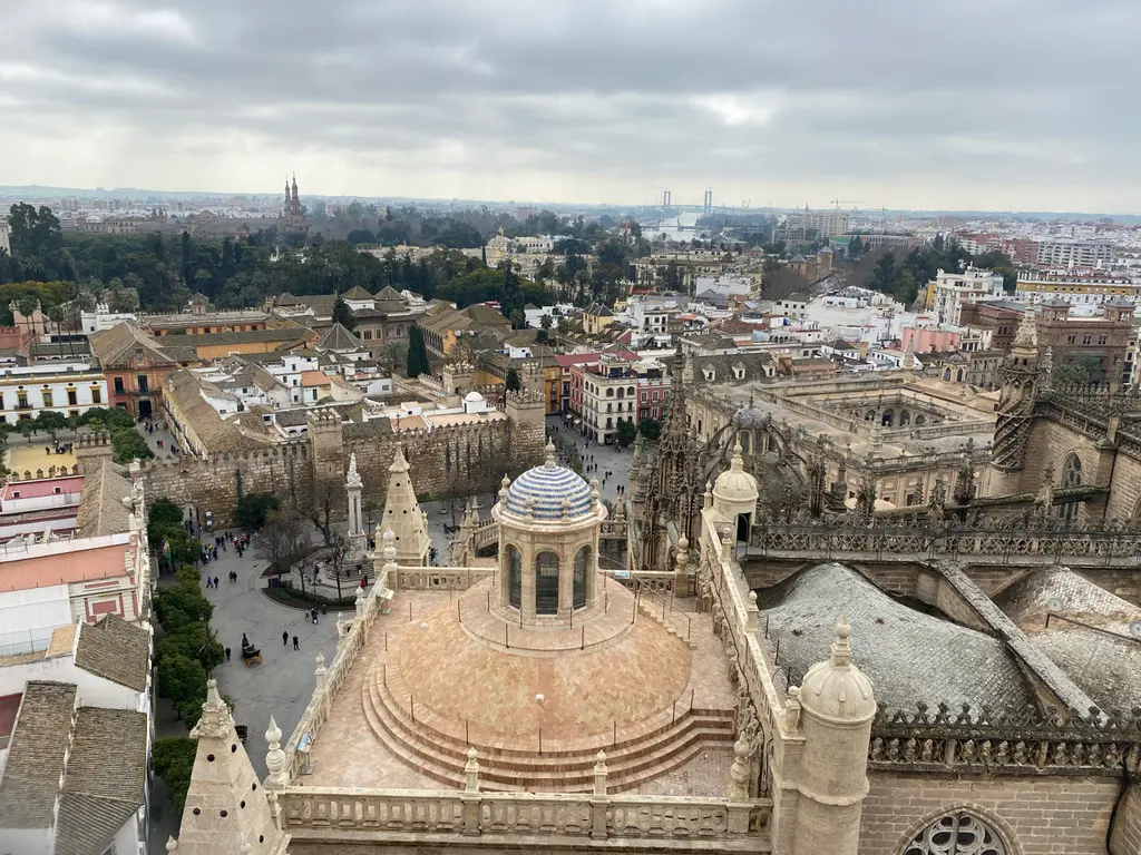 Sevilla: reisgids en ervaring in Spanje