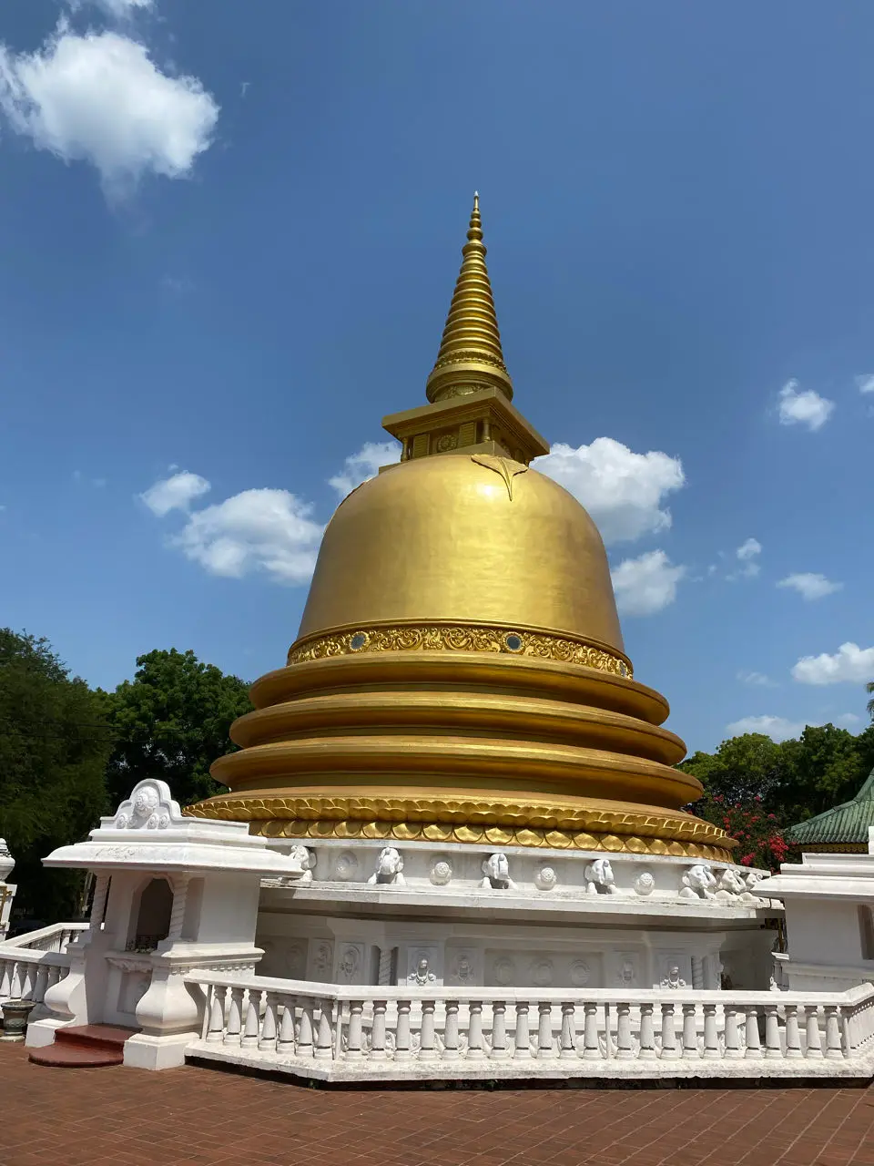 Padeniya