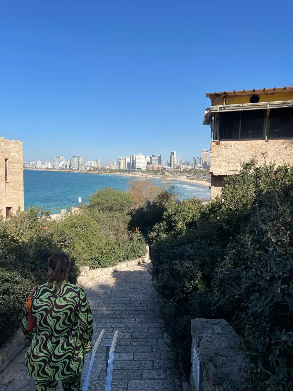 Tel aviv