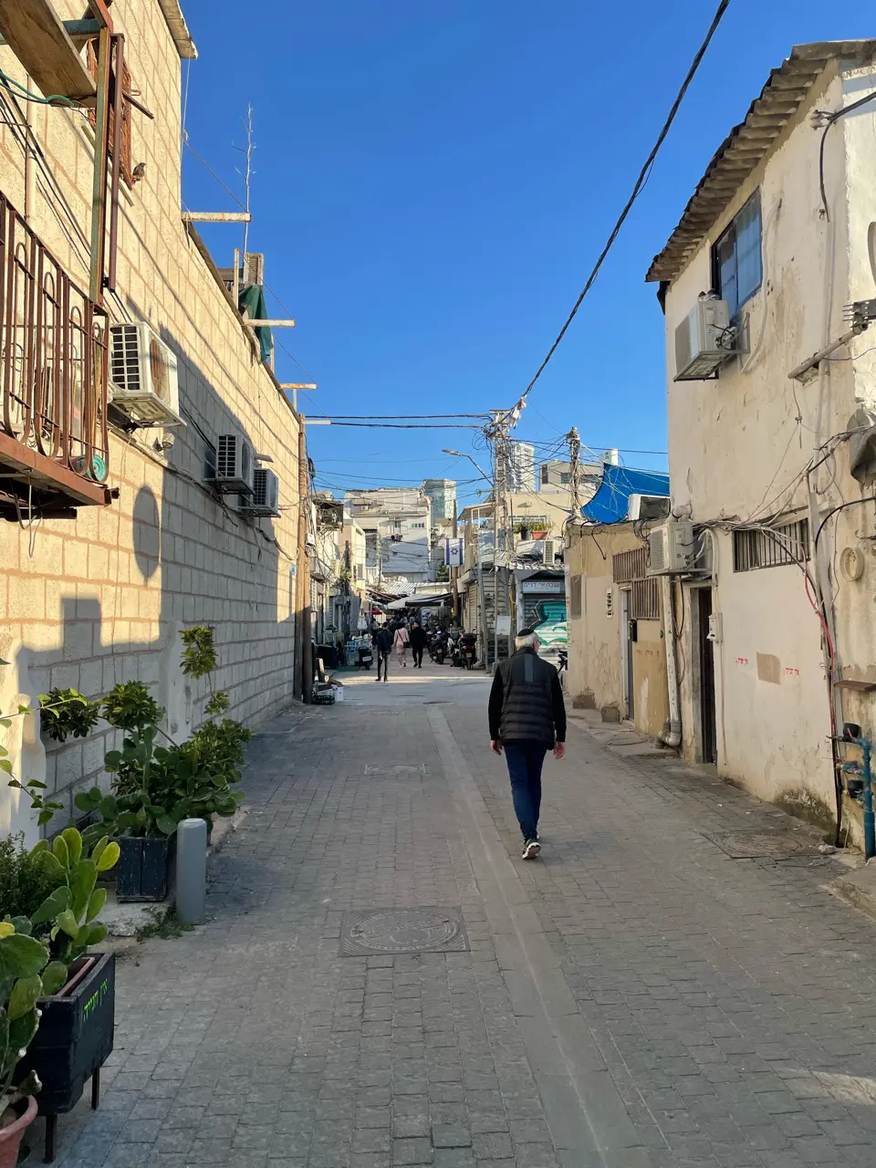 Tel aviv