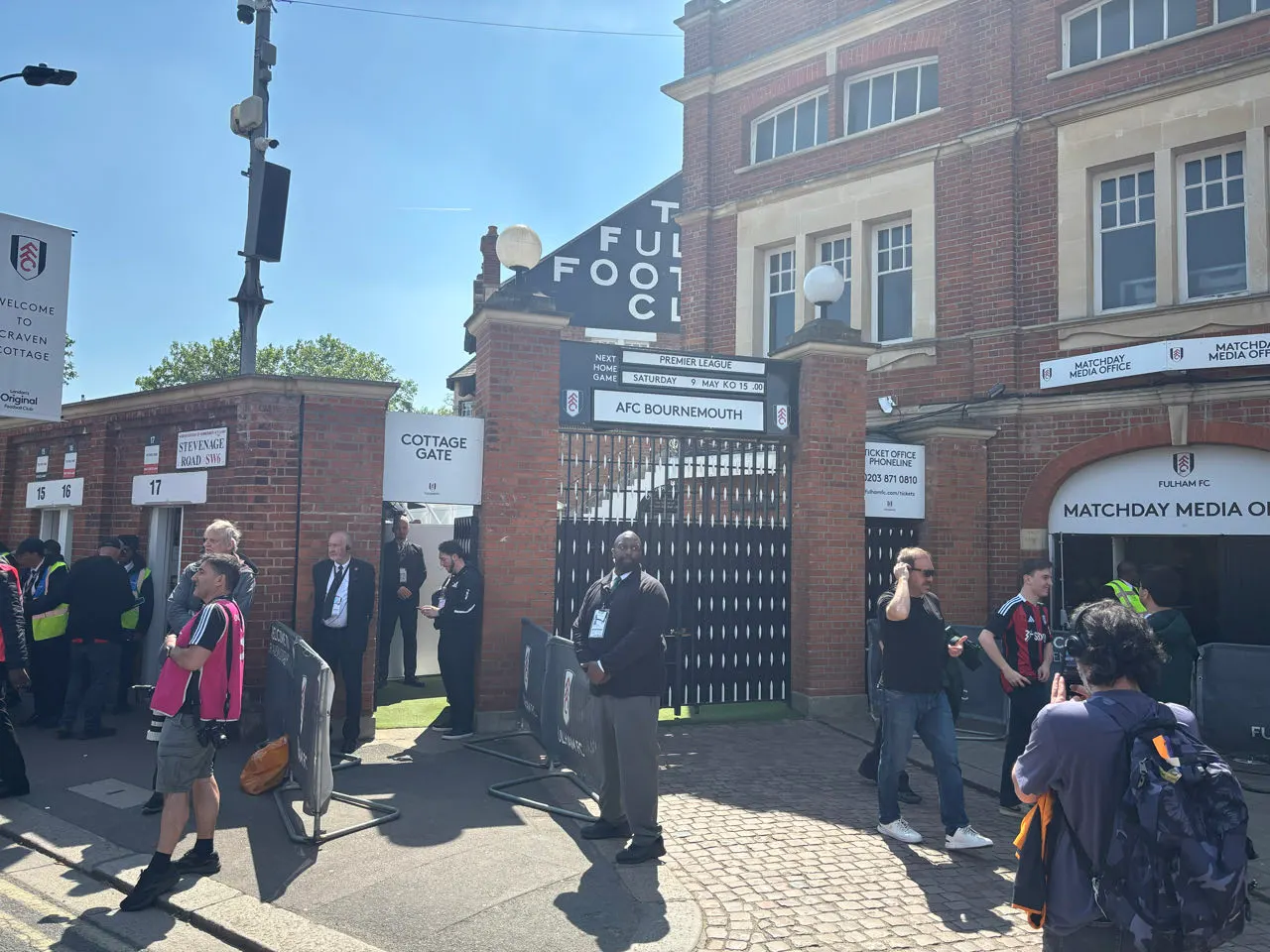 Het oude voetbalstadion Craven Cottage van Fulham in Londen